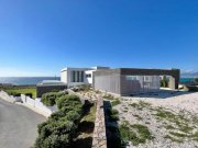 Peristeras MIT VIDEO: Einzigartige Villa am Meer mit Innenpool, Gärten und Gästehaus Haus kaufen